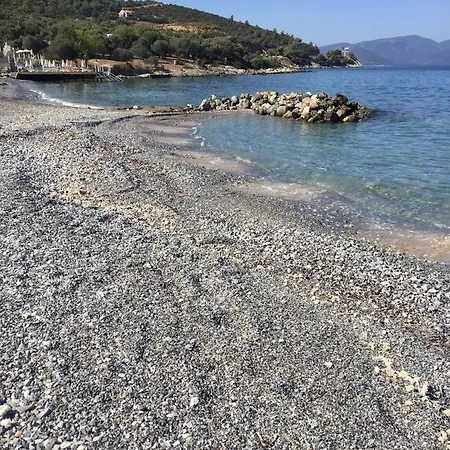 Casa vacanze Beach House With Direct Access To Private Beach Near Bodrum Camlik (Bodrum)